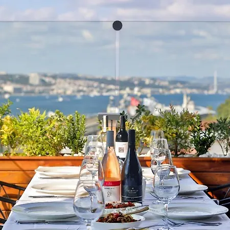 Ξενοδοχείο Orient Express & By Orka 3*