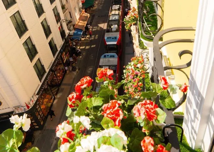 Orient Express & By Orka 3*