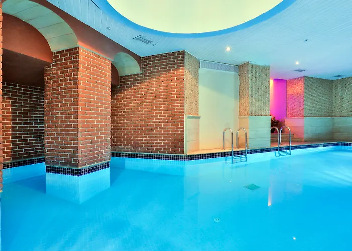 Orient Express & By Orka 3*