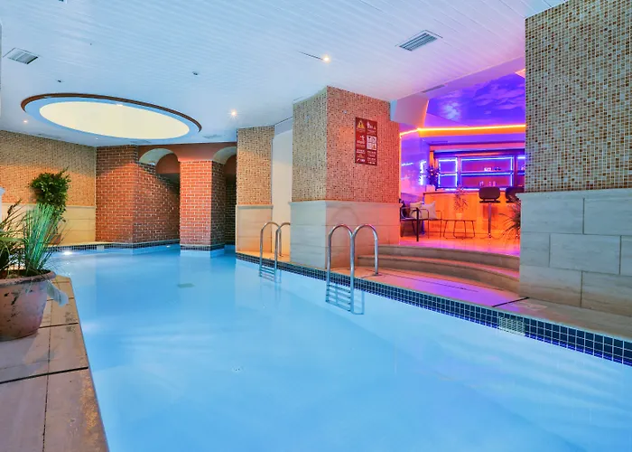 Orient Express & By Orka 3* Стамбул