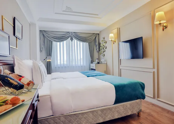 Orient Express & By Orka Отель 3*