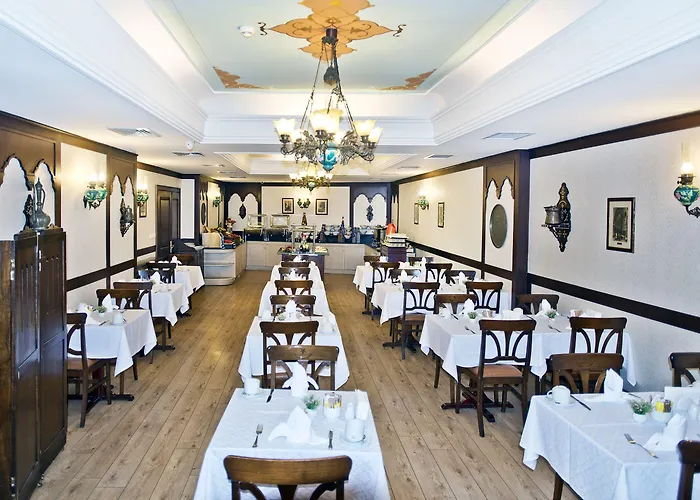 מלון Orient Express & By Orka 3*